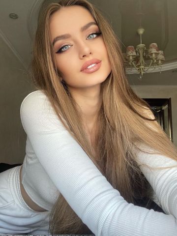 Алина